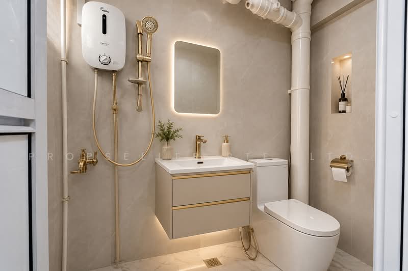 294 Choa Chu Kang Avenue 2, 294 Choa Chu Kang Avenue 2, 3 Bedrooms, 1,119 sqft, HDB Flat For Sale, by ADNIX LIU, 500176537 - Bathroom - PropertyGuru.com.sg