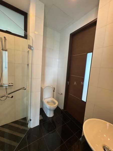 The Paterson, 63 Paterson Road, 2 Bedrooms, 1,216 sqft, Condominium For Rent, by Susan Tan, 500176548 - Bathroom - PropertyGuru.com.sg
