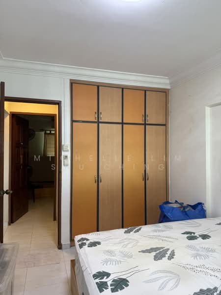 146 Jalan Bukit Merah, 146 Jalan Bukit Merah, 2 Bedrooms, 721 sqft, HDB Flat For Sale, by Michelle Lim Shu Ching, 500176553 - Bedroom - PropertyGuru.com.sg