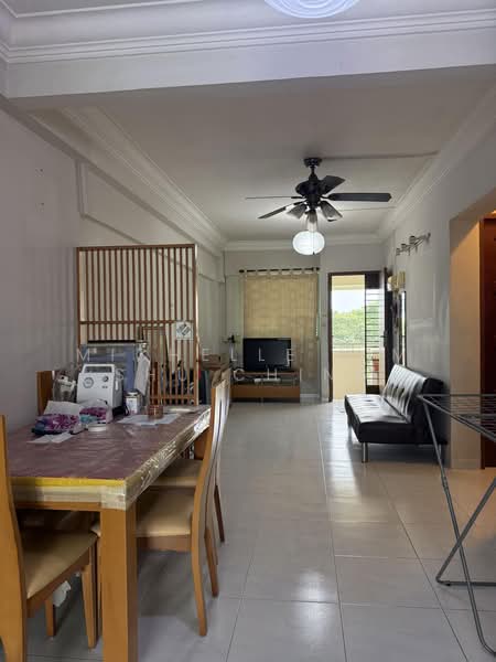 146 Jalan Bukit Merah, 146 Jalan Bukit Merah, 2 Bedrooms, 721 sqft, HDB Flat For Sale, by Michelle Lim Shu Ching, 500176553 - Living Room - PropertyGuru.com.sg