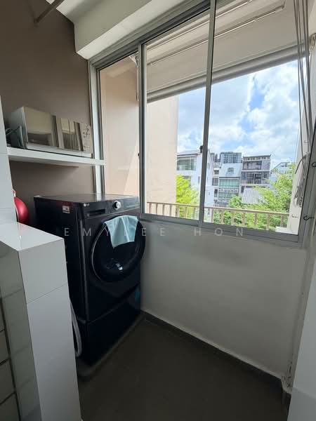 The Mint Residences, 178 Joo Chiat Terrace, 3 Bedrooms, 1,130 sqft, Condominium For Rent, by Emylee Hon, 500176570 - Balcony - PropertyGuru.com.sg