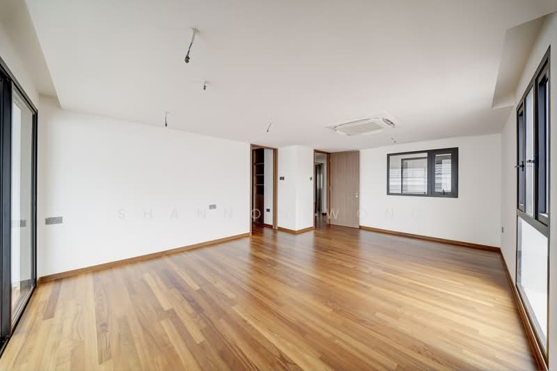 C.H.E.A.P Brand New Semi-D in Serangoon Gardens D19, Lorong Chuan, Ang Mo Kio, 6 Bedrooms, 7,460 sqft, Semi-Detached House For Sale, by Shannon Wong, 500176574 - Bedroom - PropertyGuru.com.sg