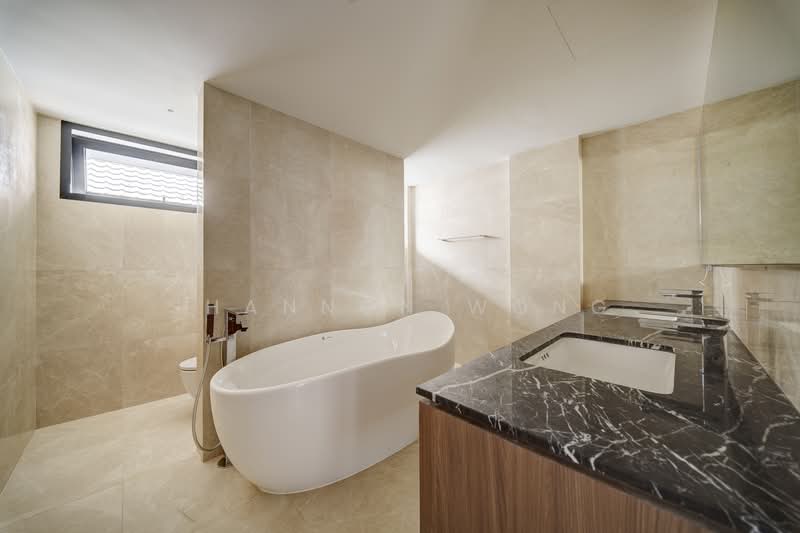 C.H.E.A.P Brand New Semi-D in Serangoon Gardens D19, Lorong Chuan, Ang Mo Kio, 6 Bedrooms, 7,460 sqft, Semi-Detached House For Sale, by Shannon Wong, 500176574 - Bathroom - PropertyGuru.com.sg
