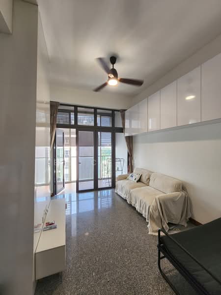 Seahill, West Coast Crescent, Studio, 506 sqft, Condominium For Sale, by Eric Chia, 500176583 - Living Room - PropertyGuru.com.sg