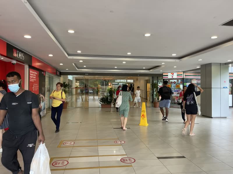 Thomson Plaza, 301 Upper Thomson Road, 614 sqft, Mall Shop For Rent, by Steven Liu, 500176597 - Corridor - CommercialGuru.com.sg