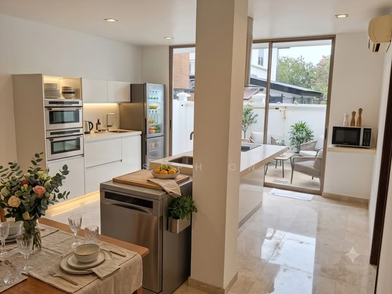 Woo Mon Chew Court, 2E Woo Mon Chew Road, 3 Bedrooms, 1,702 sqft, Terraced House For Rent, by Joseph Ong, 500176602 - Kitchen - PropertyGuru.com.sg