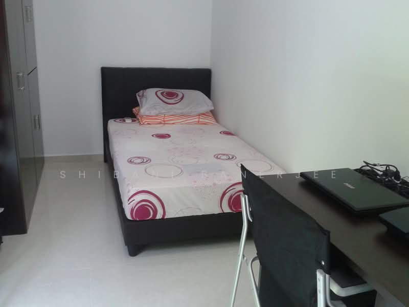 ROOM WITH ATTACHED BATHROOM, LORONG MYDIN, Room Rental, 155 sqft, Semi-Detached House For Rent, by Shibani Banerjee, 500176610 - Bedroom - PropertyGuru.com.sg