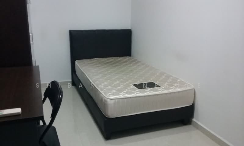 ROOM WITH ATTACHED BATHROOM, LORONG MYDIN, Room Rental, 155 sqft, Semi-Detached House For Rent, by Shibani Banerjee, 500176610 - Bedroom - PropertyGuru.com.sg