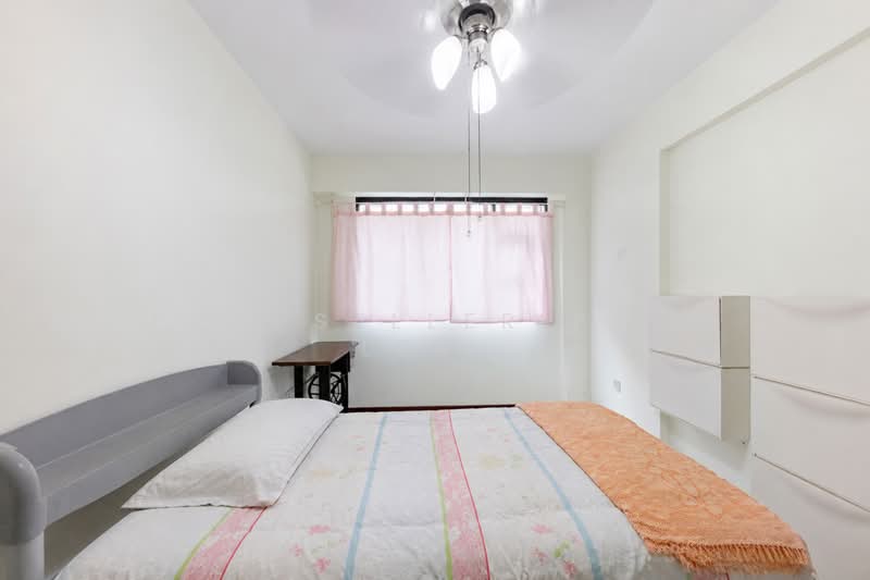 335A Yishun Riverwalk, 335A Yishun Street 31, 3 Bedrooms, 721 sqft, HDB Flat For Sale, by Gina Tow, 500176623 - Bedroom - PropertyGuru.com.sg