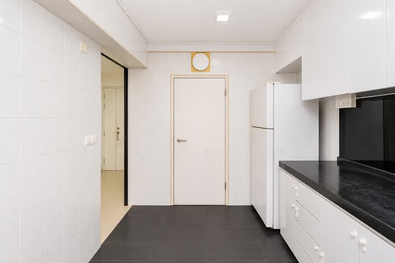 89 Tanglin Halt Road, 89 Tanglin Halt Road, 3 Bedrooms, 915 sqft, HDB Flat For Rent, by Eugene Sean Cheng, 500176640 - Kitchen - PropertyGuru.com.sg