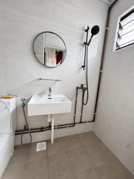 415 Pasir Ris Drive 6, 415 Pasir Ris Drive 6, Room Rental, 200 sqft, HDB Flat For Rent, by Ng Ya Ling, 500176652 - Bathroom - PropertyGuru.com.sg