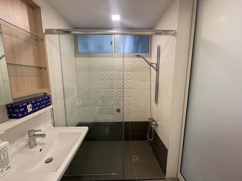 The Ford @ Holland, 1 Ford Avenue, 1 Bedroom, 549 sqft, Condominium For Rent, by Lim Sue Chee, 500176653 - Bathroom - PropertyGuru.com.sg