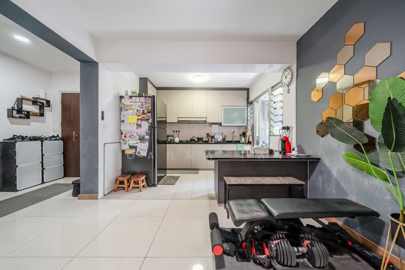 460D Bukit Batok West Avenue 9, 460D Bukit Batok West Avenue 9, 3 Bedrooms, 1,001 sqft, HDB Flat For Sale, by Joanna Tay, 500176664 - Kitchen - PropertyGuru.com.sg