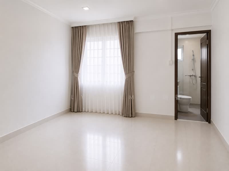 126 Ang Mo Kio Avenue 3, 126 Ang Mo Kio Avenue 3, 2 Bedrooms, 721 sqft, HDB Flat For Sale, by Jeslyn Lim 林瑞香, 500176680 - Bathroom - PropertyGuru.com.sg