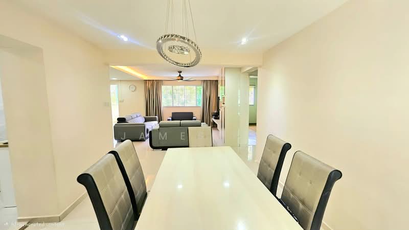 818 Woodlands Street 82, 818 Woodlands Street 82, 5 Bedrooms, 1,905 sqft, HDB Flat For Sale, by James Yeo, 500176688 - Living Room - PropertyGuru.com.sg