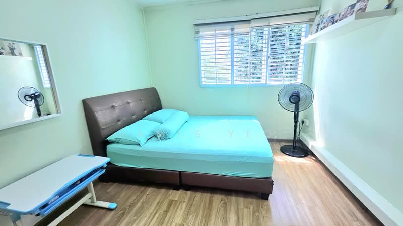 818 Woodlands Street 82, 818 Woodlands Street 82, 5 Bedrooms, 1,905 sqft, HDB Flat For Sale, by James Yeo, 500176688 - Bedroom - PropertyGuru.com.sg