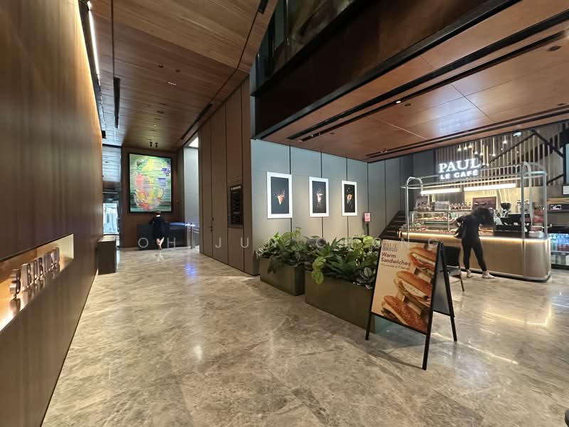 8 Robinson, 8 Robinson Road, 4,921 sqft, Office For Rent, by Toh Jun Chong, 500176689 - Lobby - CommercialGuru.com.sg