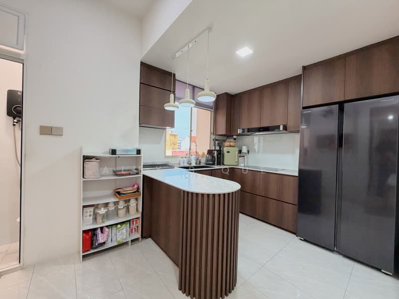 Sims Green, 7 Lorong 27A Geylang, 2 Bedrooms, 1,755 sqft, Apartment For Sale, by Alexis Quek, 500176703 - Kitchen - PropertyGuru.com.sg