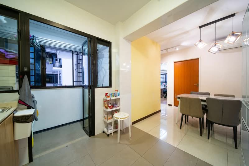 609B Tampines North Drive 1, 609B Tampines North Drive 1, 3 Bedrooms, 1,001 sqft, HDB Flat For Sale, by Derrick Tai, 500176710 - Dining Room - PropertyGuru.com.sg