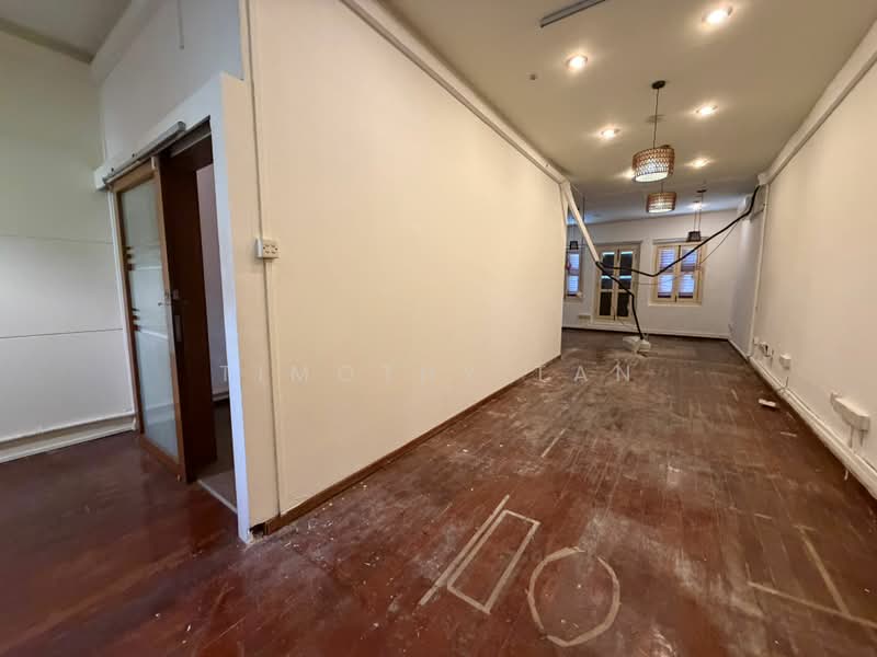 Chinatown high traffic shophouse for RENT near MRT, Temple Street, 980 sqft, Shop / Shophouse For Rent, by Timothy Tan, 500176713 - Interior - CommercialGuru.com.sg