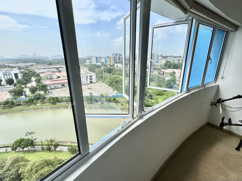 4bedrooms Executive Apartment Youngest Lease EA flat not old type, Choa Chu Kang Drive, 4 Bedrooms, 1,345 sqft, HDB Flat For Sale, by Allen Wee, 500176722 - View - PropertyGuru.com.sg