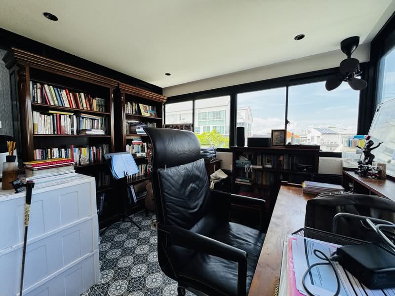 Sunny Palms, 65 Lorong G Telok Kurau, 3 Bedrooms, 2,971 sqft, Condominium For Sale, by Eric Lim, 500176727 - Study - PropertyGuru.com.sg