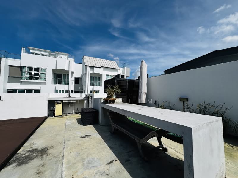 Sunny Palms, 65 Lorong G Telok Kurau, 3 Bedrooms, 2,971 sqft, Condominium For Sale, by Eric Lim, 500176727 - Exterior - PropertyGuru.com.sg
