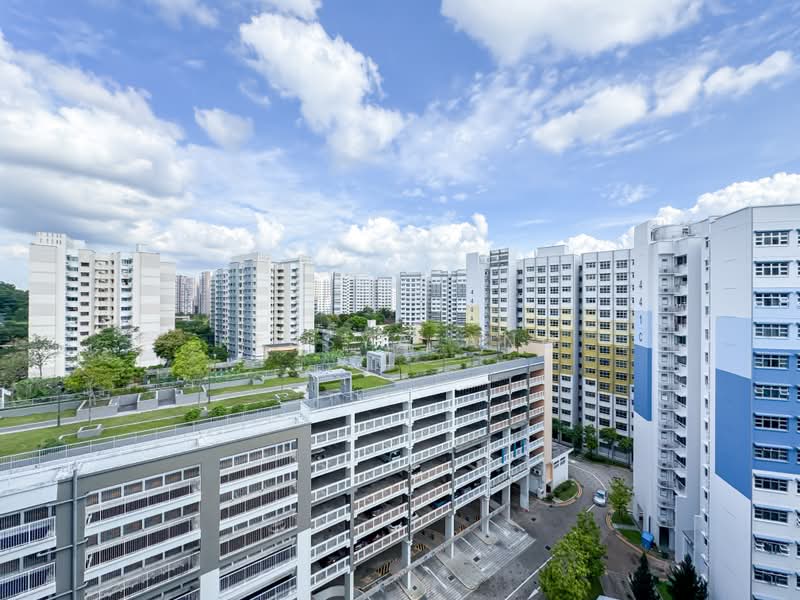 441A Bukit Batok West Avenue 8, 441A Bukit Batok West Avenue 8, 1 Bedroom, 398 sqft, HDB Flat For Sale, by Keesya Ang, 500176731 - Exterior - PropertyGuru.com.sg