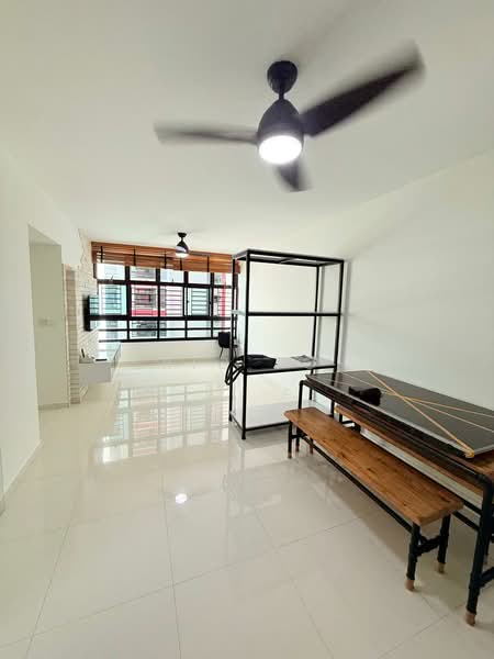 2A Sri Geylang Serai, 2A Geylang Serai, 3 Bedrooms, 1,022 sqft, HDB Flat For Rent, by Eric Toh, 500176737 - Living Room - PropertyGuru.com.sg
