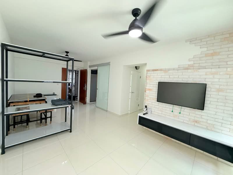 2A Sri Geylang Serai, 2A Geylang Serai, 3 Bedrooms, 1,022 sqft, HDB Flat For Rent, by Eric Toh, 500176737 - Living Room - PropertyGuru.com.sg
