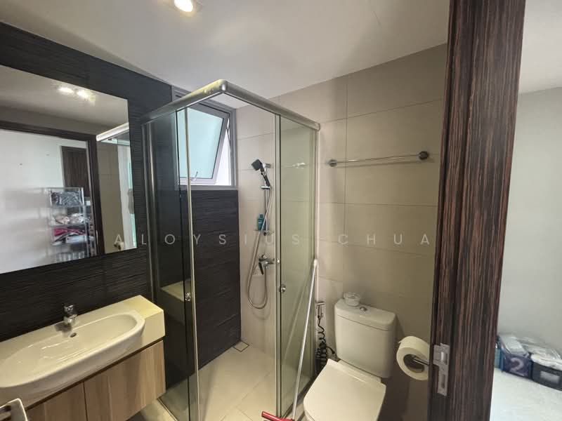 Natura @ Hillview, 18 Hillview Terrace, 3 Bedrooms, 635 sqft, Condominium For Sale, by Aloysius Chua, 500176738 - Bathroom - PropertyGuru.com.sg