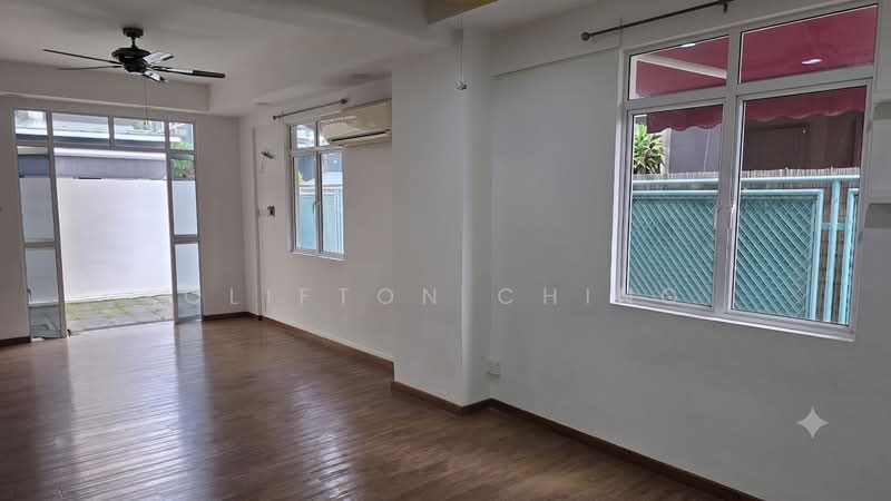 Loyang Villas, Loyang Rise, 5 Bedrooms, 3,195 sqft, Corner Terrace For Rent, by Clifton Ching, 500176741 - Living Room - PropertyGuru.com.sg