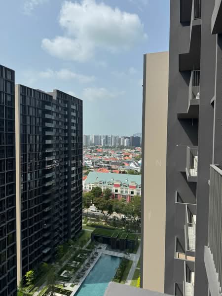 Tembusu Grand, 96 Jalan Tembusu, 2 Bedrooms, 743 sqft, Condominium For Sale, by Sindy Lin, 500176746 - Exterior - PropertyGuru.com.sg