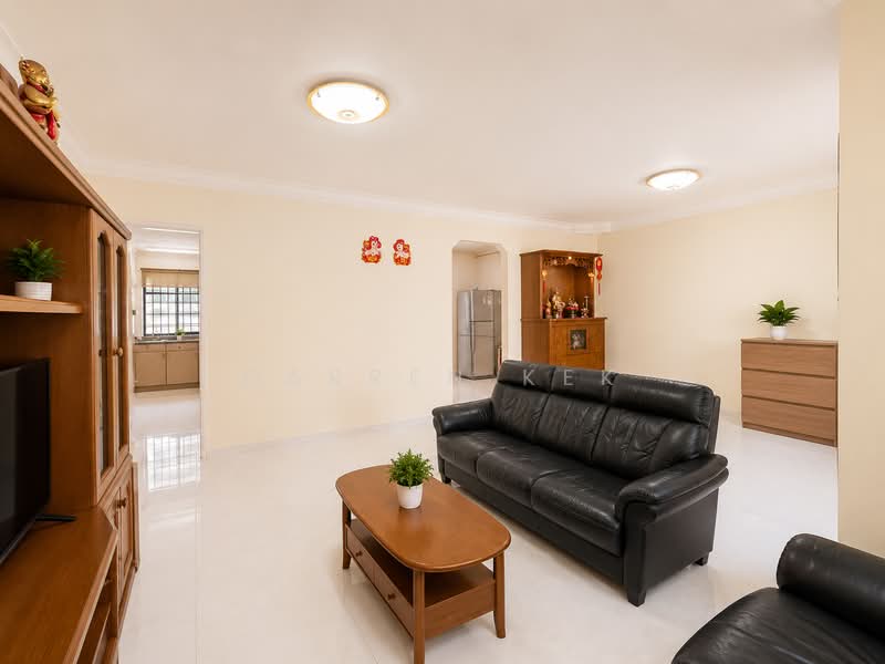 640 Jurong West Street 61, 640 Jurong West Street 61, 3 Bedrooms, 1,076 sqft, HDB Flat For Sale, by Darren Kek, 500176752 - Living Room - PropertyGuru.com.sg