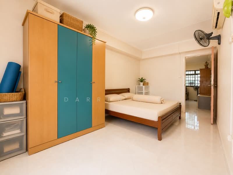 640 Jurong West Street 61, 640 Jurong West Street 61, 3 Bedrooms, 1,076 sqft, HDB Flat For Sale, by Darren Kek, 500176752 - Master Bedroom - PropertyGuru.com.sg