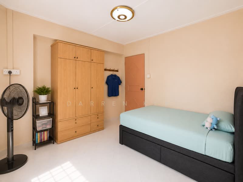 640 Jurong West Street 61, 640 Jurong West Street 61, 3 Bedrooms, 1,076 sqft, HDB Flat For Sale, by Darren Kek, 500176752 - Common Bedroom 1 - PropertyGuru.com.sg