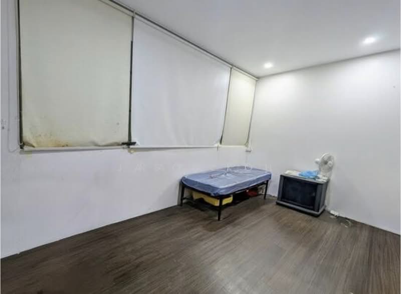 Upper Serangoon Shopping Centre, 756 Upper Serangoon Road, 4 Bedrooms, 1,399 sqft, Apartment For Sale, by Jason Koh, 500176754 - Bedroom - PropertyGuru.com.sg