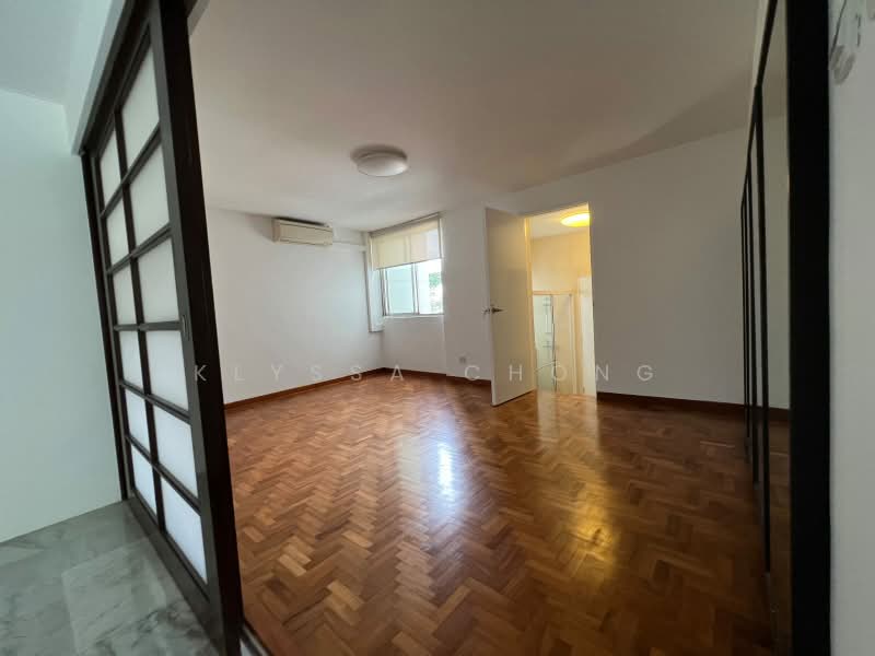 Leonie Towers, 28 Leonie Hill, 4 Bedrooms, 3,251 sqft, Apartment For Rent, by Klyssa Chong, 500176761 - Bedroom - PropertyGuru.com.sg