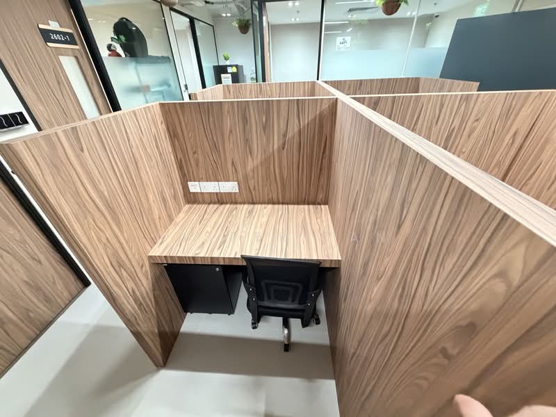 International Plaza, 10 Anson Road, 160 sqft, Office For Rent, by Jasper Tan, 500176780 - Hot Desk - CommercialGuru.com.sg