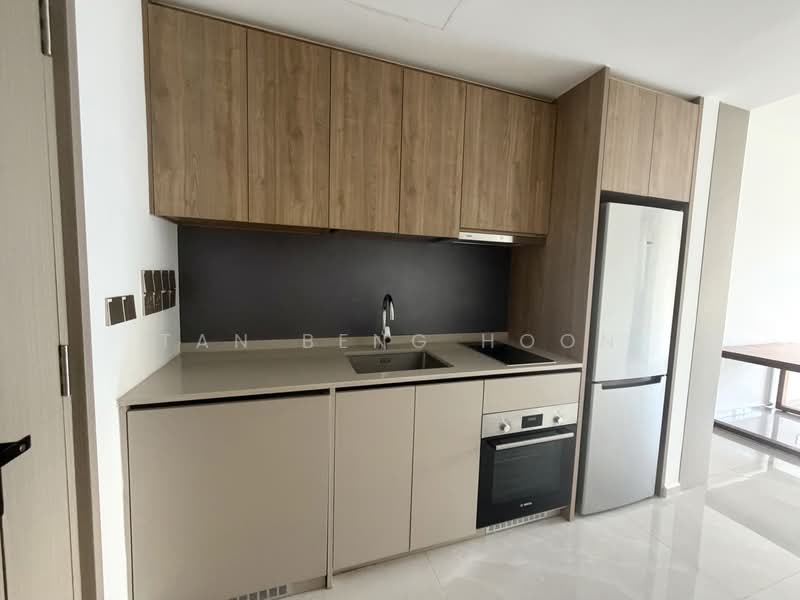 Dairy Farm Residences, 6 Dairy Farm Lane, 2 Bedrooms, 710 sqft, Condominium For Rent, by Tan Beng Hoon, 500176785 - Kitchen - PropertyGuru.com.sg