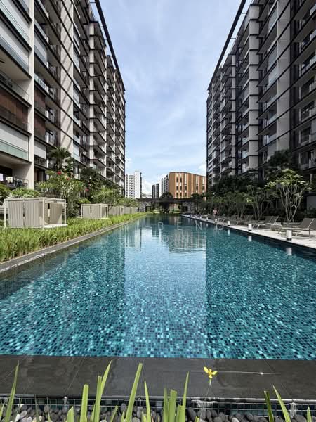 Dairy Farm Residences, 6 Dairy Farm Lane, 2 Bedrooms, 710 sqft, Condominium For Rent, by Tan Beng Hoon, 500176785 - Lap pool - PropertyGuru.com.sg