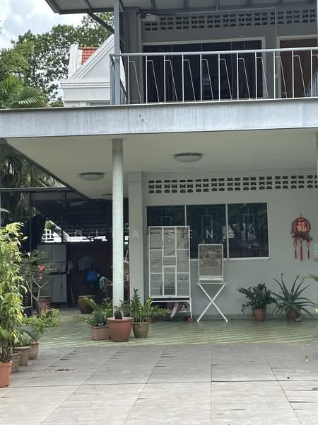 9 Jalan Unggas Singapore 298919, Jalan unggas, 6 Bedrooms, 3,200 sqft, Semi-Detached House For Sale, by Gina Seng, 500176794 - Exterior - PropertyGuru.com.sg