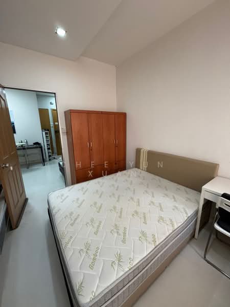 Atrium Residences, 528 Geylang Road, Room Rental, 100 sqft, Apartment For Rent, by Chee Yun Xuan, 500176795 - PropertyGuru.com.sg