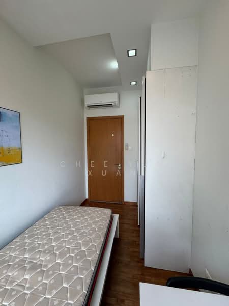 Atrium Residences, 528 Geylang Road, Room Rental, 100 sqft, Apartment For Rent, by Chee Yun Xuan, 500176795 - PropertyGuru.com.sg