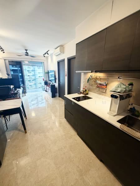 RiverTrees Residences, 21 Fernvale Close, 1 Bedroom, 506 sqft, Condominium For Sale, by Louise Lim, 500176800 - Kitchen - PropertyGuru.com.sg
