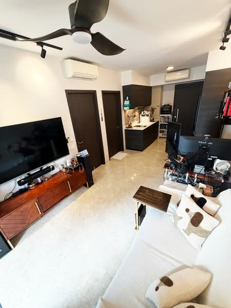 RiverTrees Residences, 21 Fernvale Close, 1 Bedroom, 506 sqft, Condominium For Sale, by Louise Lim, 500176800 - Living Room - PropertyGuru.com.sg