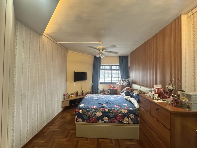 227B Compassvale Drive, 227B Compassvale Drive, 3 Bedrooms, 1,238 sqft, HDB Flat For Sale, by Heidi Ho, 500176810 - Master Bedroom - PropertyGuru.com.sg