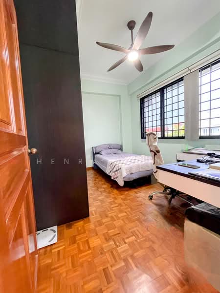Telok Kurau Lodge, 57 Telok Kurau Lorong H, 3 Bedrooms, 1,227 sqft, Apartment For Sale, by Henry Huang, 500176811 - Bedroom - PropertyGuru.com.sg