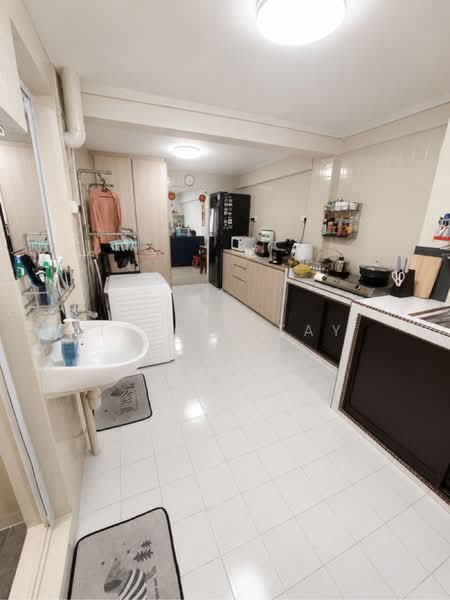 38 Lorong 5 Toa Payoh, 38 Lorong 5 Toa Payoh, 2 Bedrooms, 721 sqft, HDB Flat For Sale, by Tricia Tay, 500176814 - PropertyGuru.com.sg