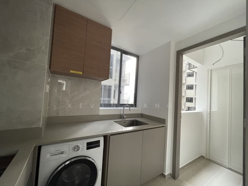 1 km to rosyth, , 3 Bedrooms, 1,076 sqft, Condominium For Sale, by Kevin Tang, 500176824 - Interior - PropertyGuru.com.sg